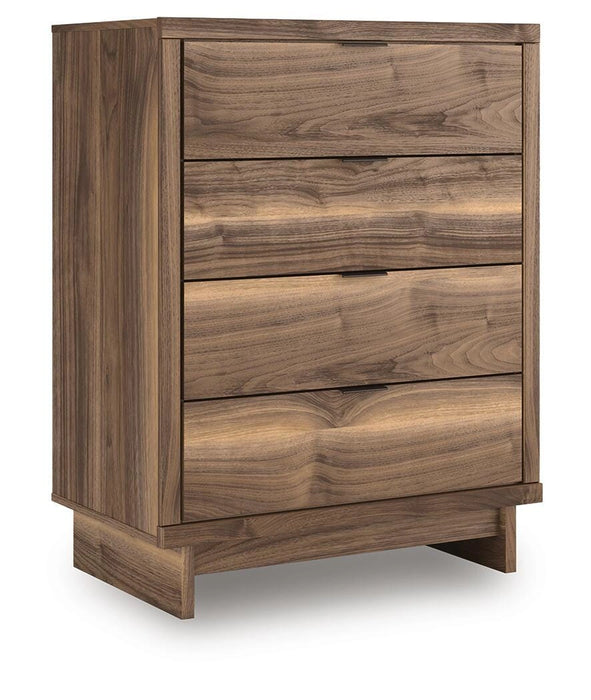 Zadilyn Chest