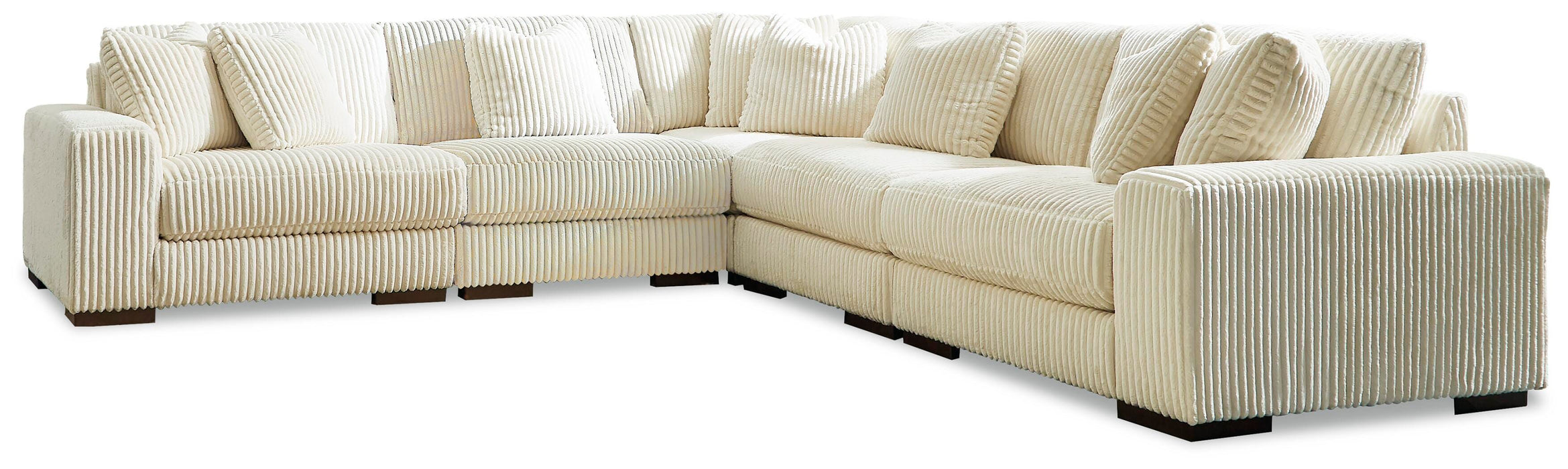 Lindyn Sectional - Smart Rent To Own (PA) - Multi Location