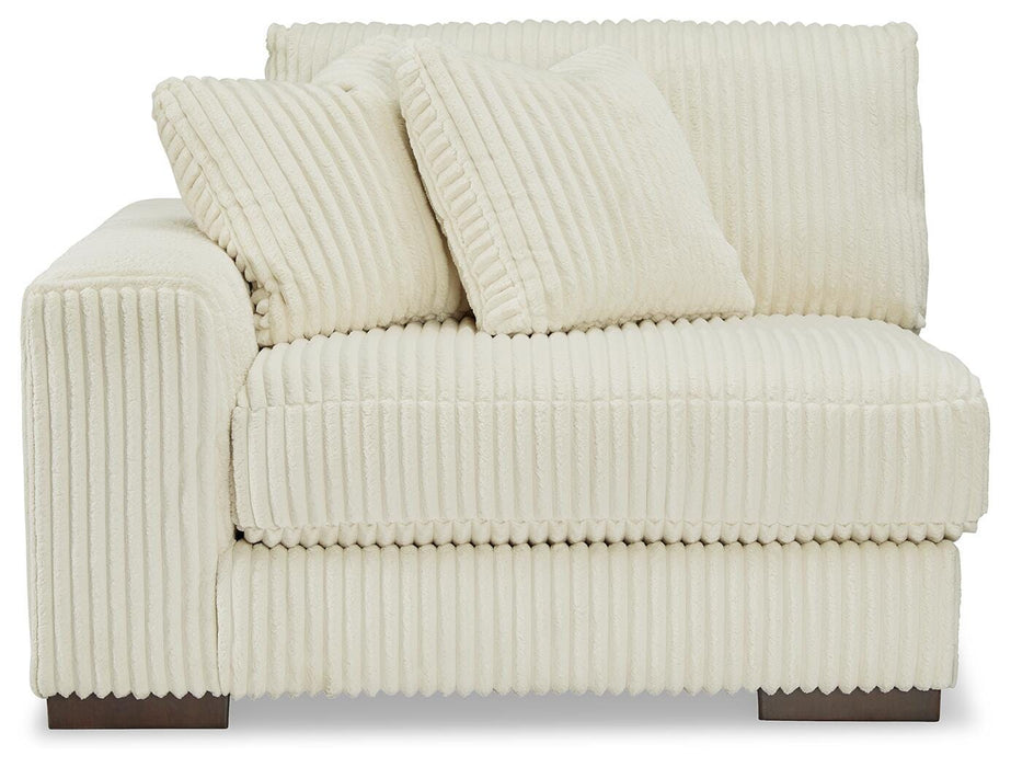 Lindyn Sectional - Smart Rent To Own (PA) - Multi Location