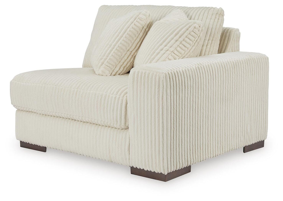 Lindyn Sectional - Smart Rent To Own (PA) - Multi Location