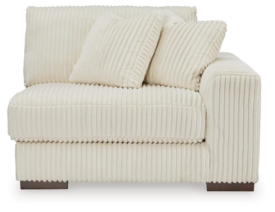 Lindyn Sectional - Smart Rent To Own (PA) - Multi Location