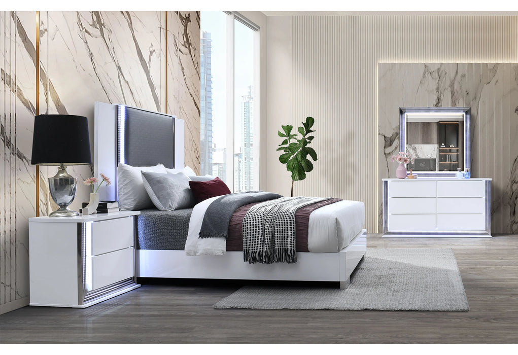 Ylime-Smooth White- Fully Slatted with Vanity Set-N