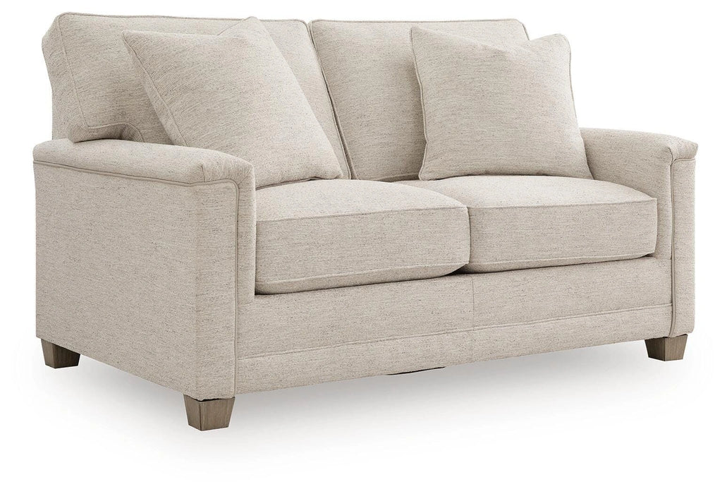 Lockeshart Loveseat