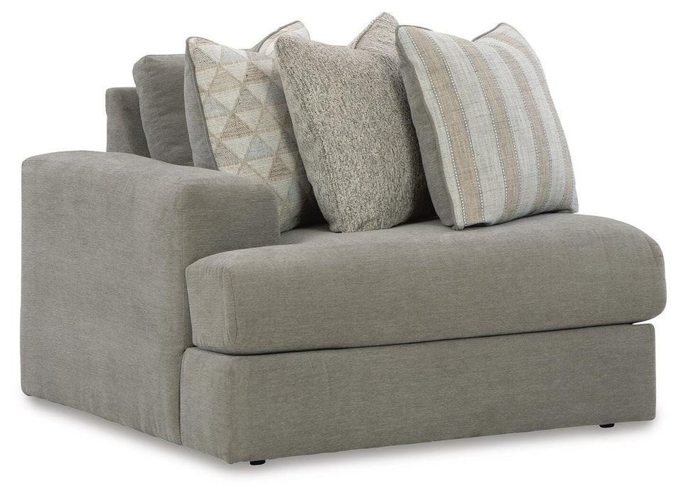 Avaliyah Sectional with Chaise - Smart Rent To Own (PA) - Multi Location