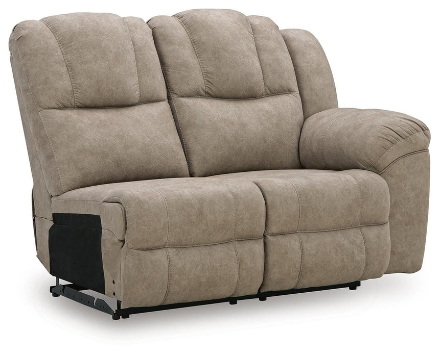 Ravenswaye Reclining Sectional