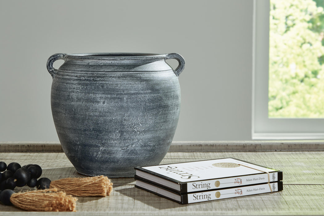 Meadie Vase - Smart Rent To Own (PA) - Multi Location