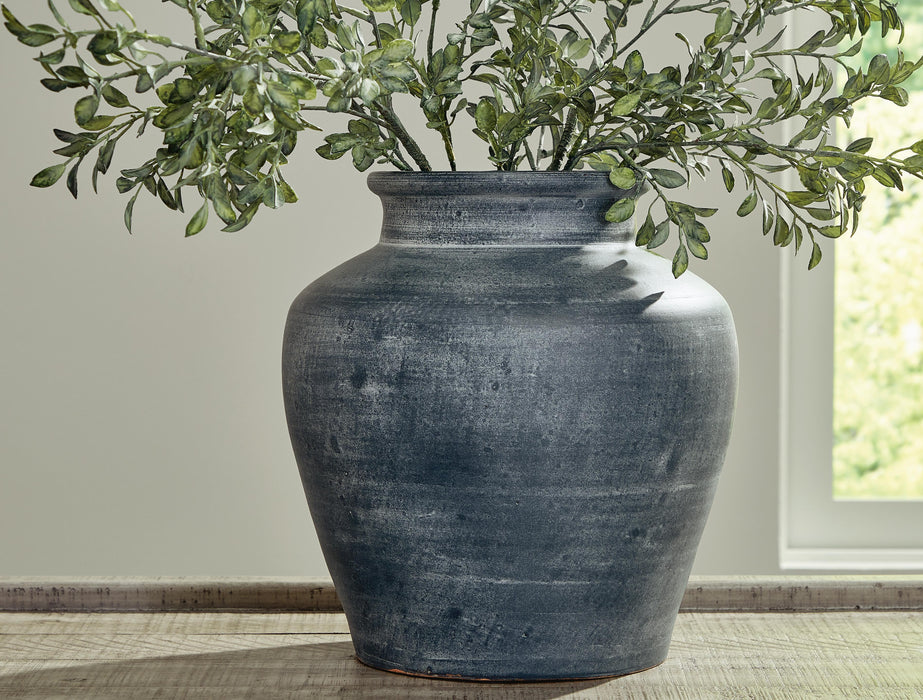 Meadie Vase - Smart Rent To Own (PA) - Multi Location