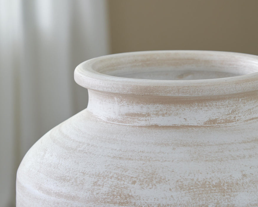 Meadie Vase - Smart Rent To Own (PA) - Multi Location