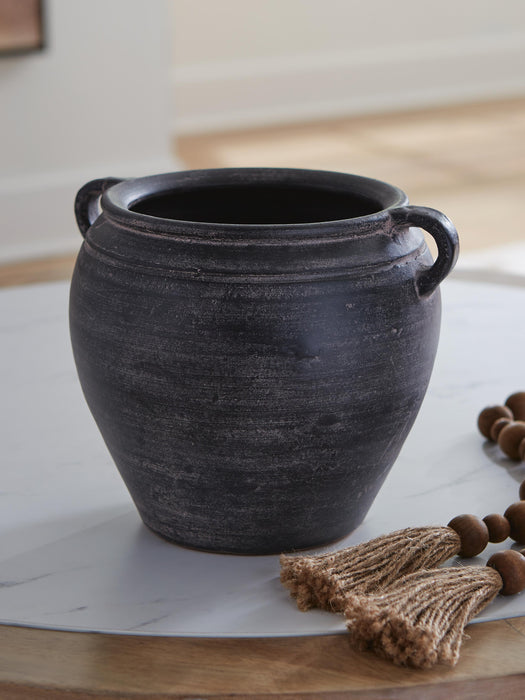 Meadie Vase - Smart Rent To Own (PA) - Multi Location