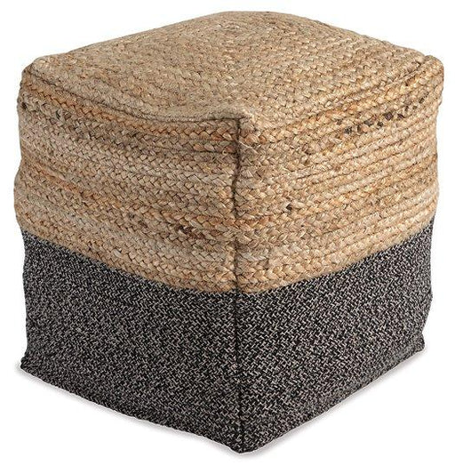 Sweed Valley Pouf image