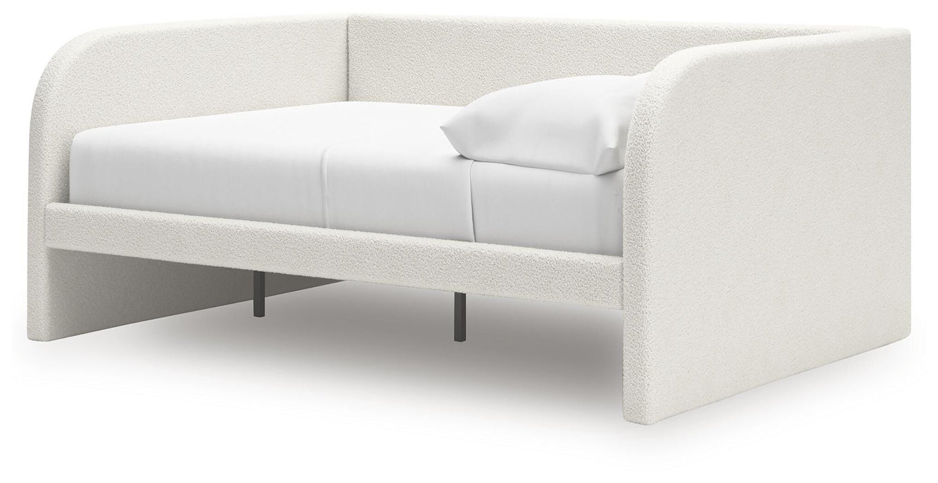 Shapella Bed