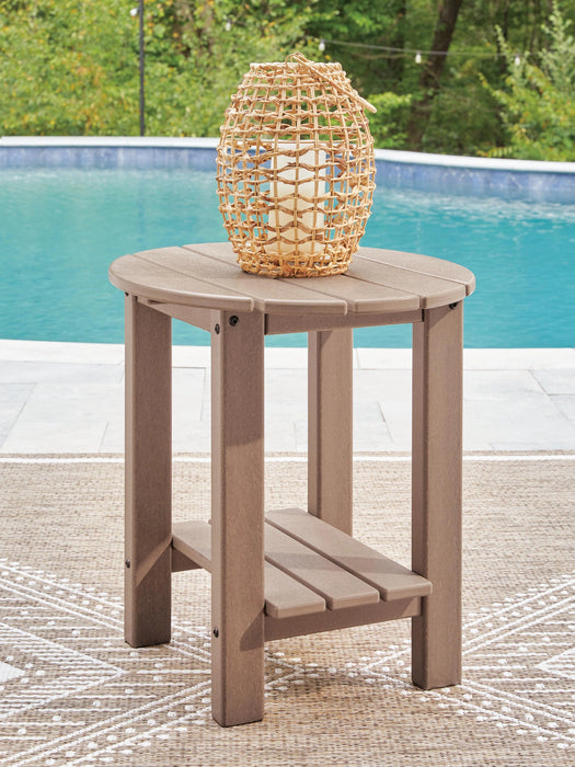 Cliffs Beach Outdoor End Table