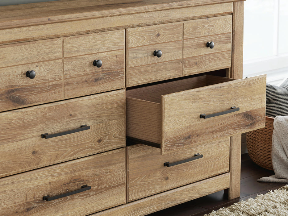 Fenderport Dresser