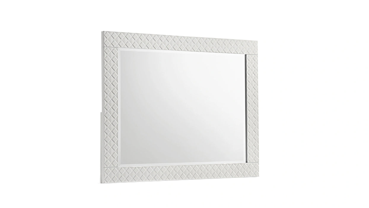 Blanca Mirror