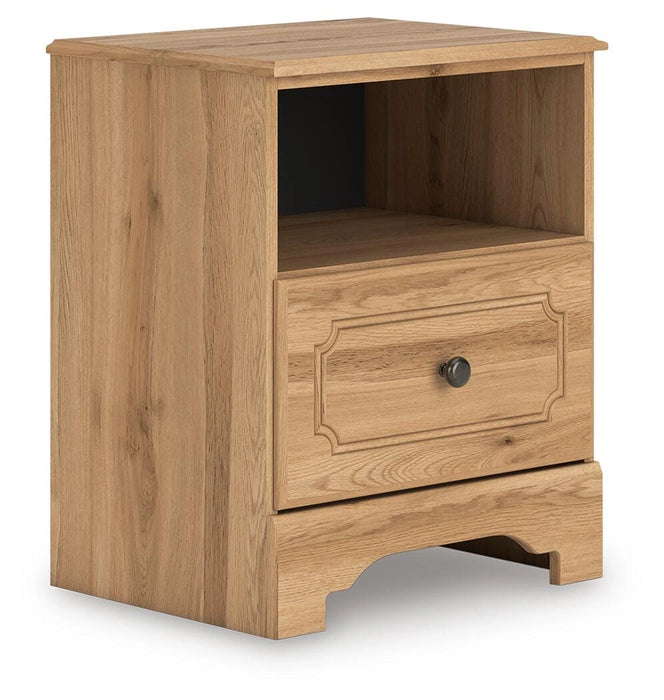 Galletyn Nightstand